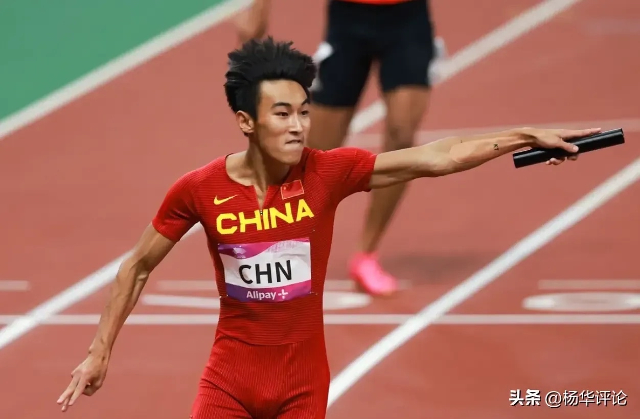 关于中国队逆转印尼队，安赛龙关键制胜的信息